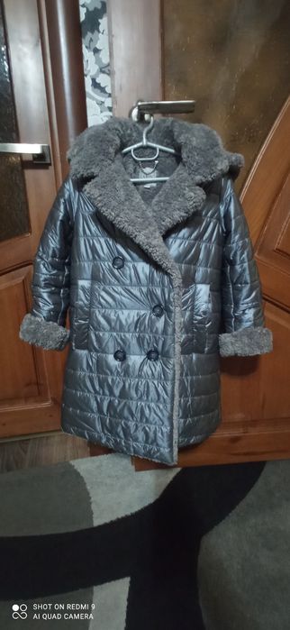 Плащик пуховик  куртка зимова для дівчинки 116см