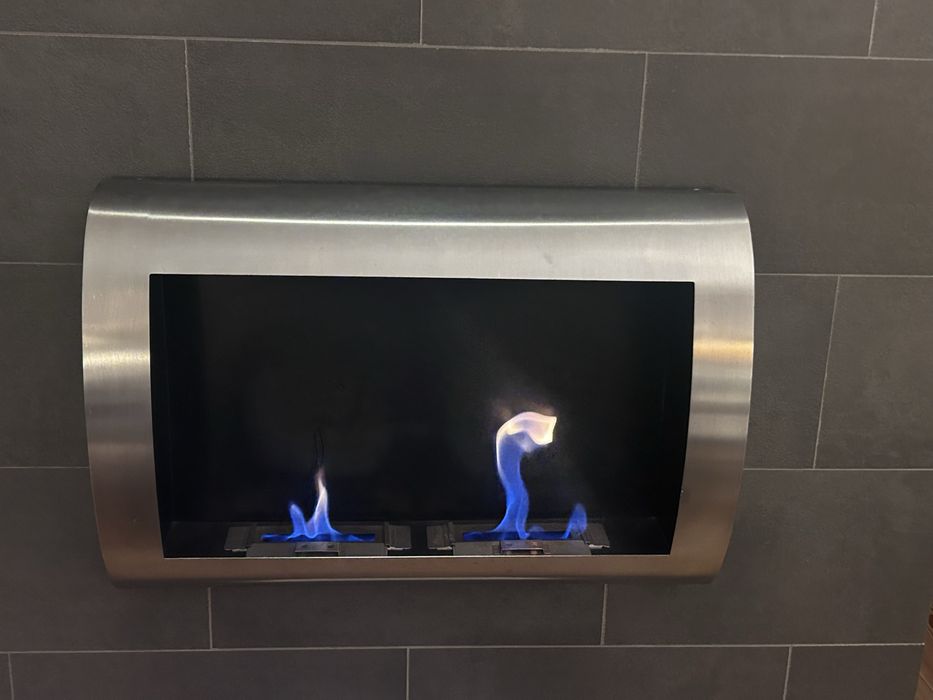 Lareira de parede a bioetanol - KARE design