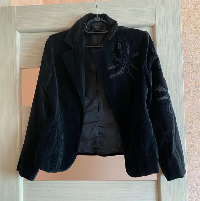 Велюровий жіночий жакет Vila розмір М