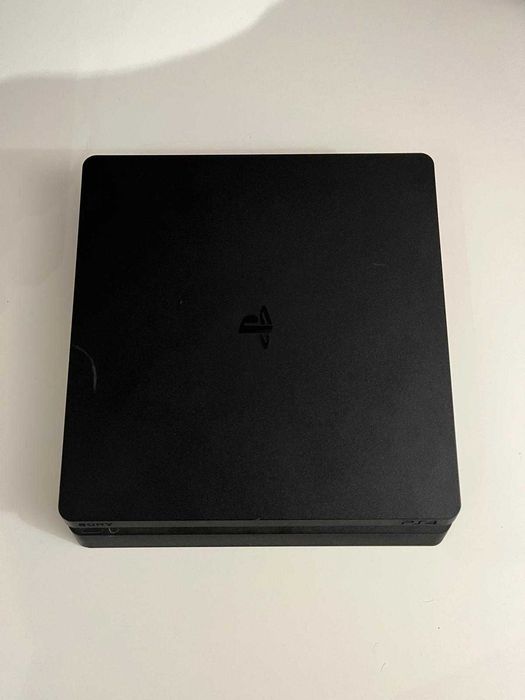 PlayStation 4 Slim 500GB + Comando + Cabos