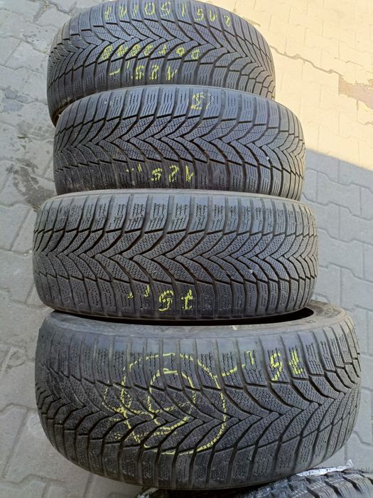 Opony zimowe 215/50/17 Nexen