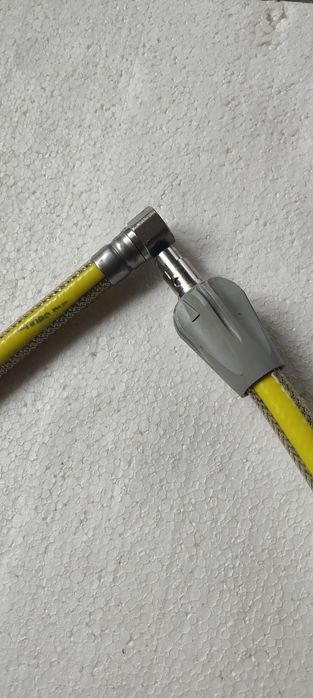 Sprzedam wąż do kuchenki gazu ziemnego 2m