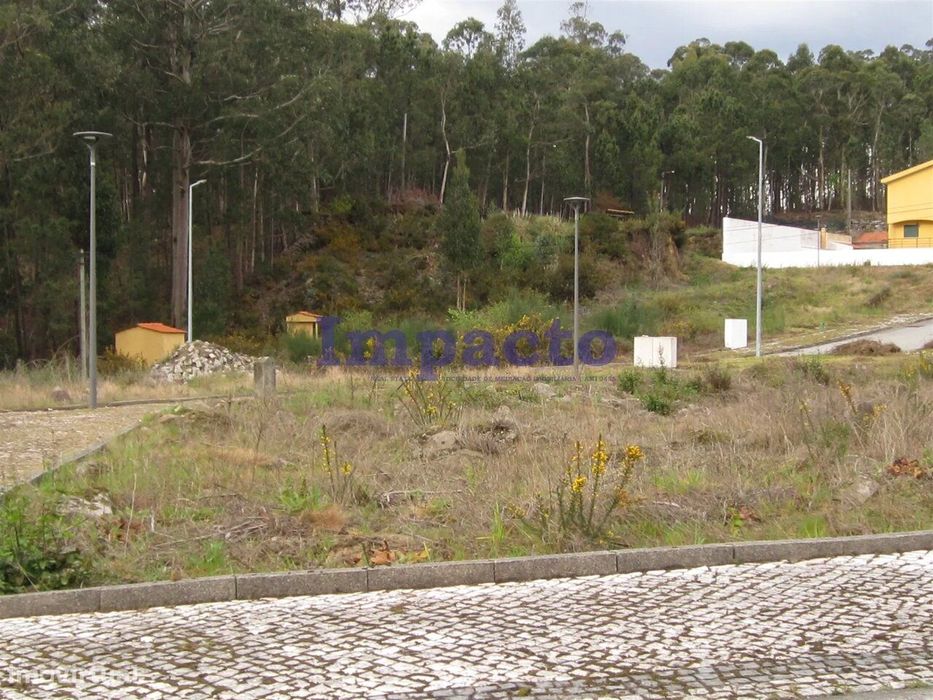 Lotes de Terreno para Construção em Fajões, Oliveira de Azeméis — Fajões, Aveiro