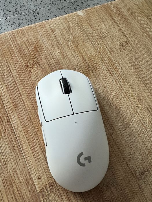 Logitech g pro x superlight 2