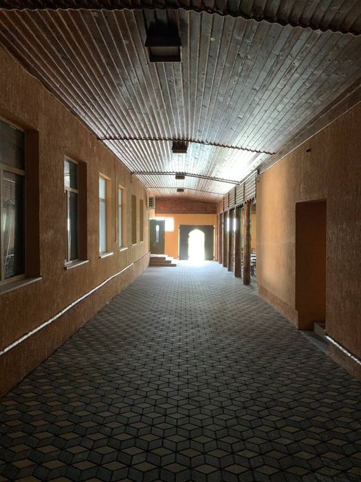 Продам приміщення під бізнес