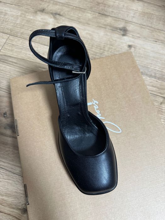 Туфлі жіночі 39 розмір