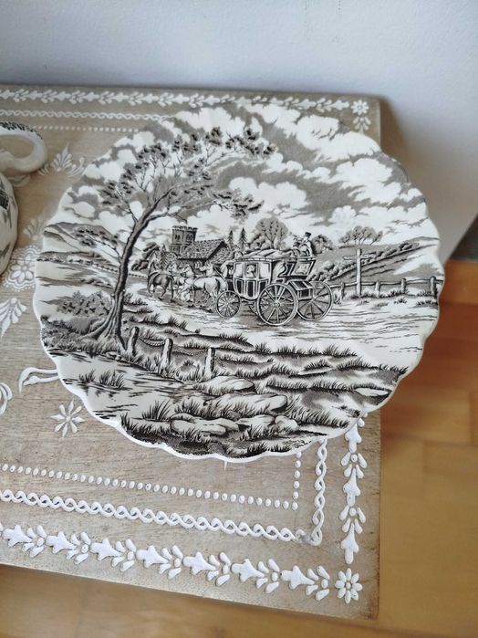 Antiga Taça de Consommé em Porcelana Inglesa