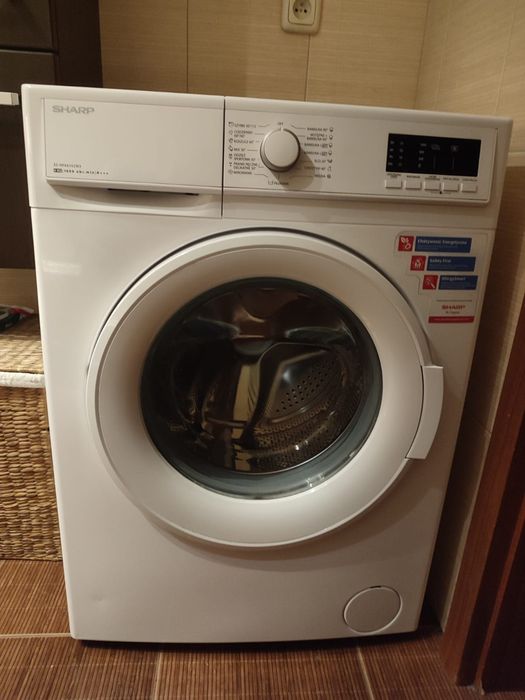 Pralka sharp 1000 obrotow