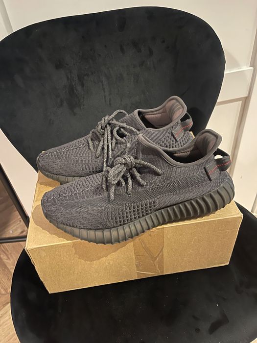 adidas Yeezy 350 static black 42