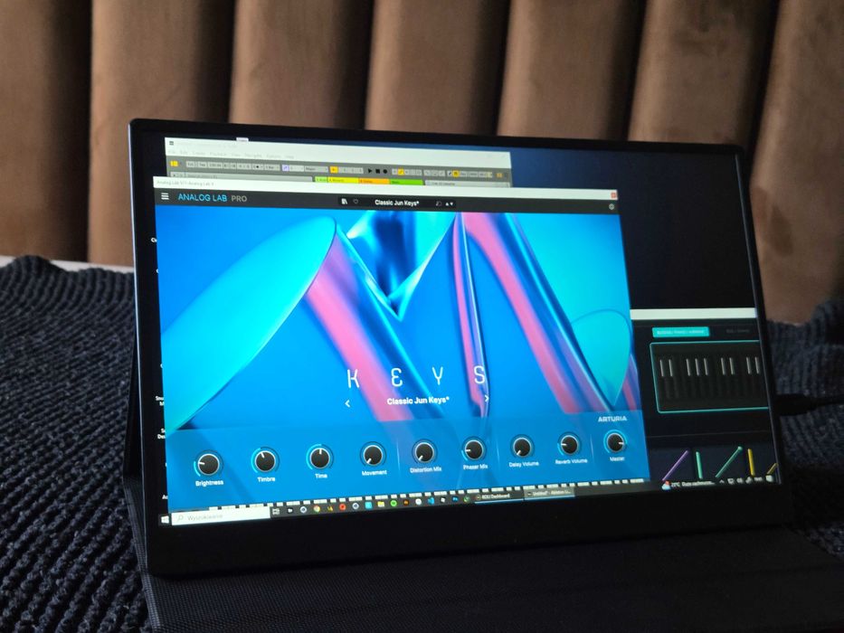 Monitor dotykowy 15,6 USB-C Full HD IPS UPERFECT M156E07W