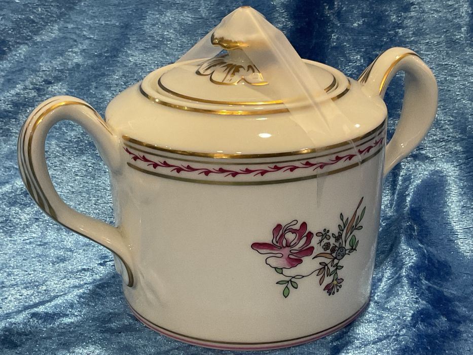 Açucareiro porcelana vista alegre anúncios abaixo