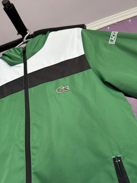 Вітровка Lacoste