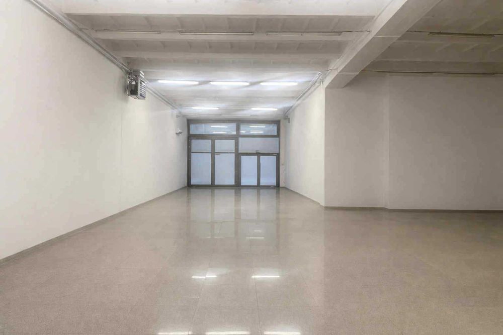 Lokal z dużym potencjałem usługowo- handlowo- magazynowy