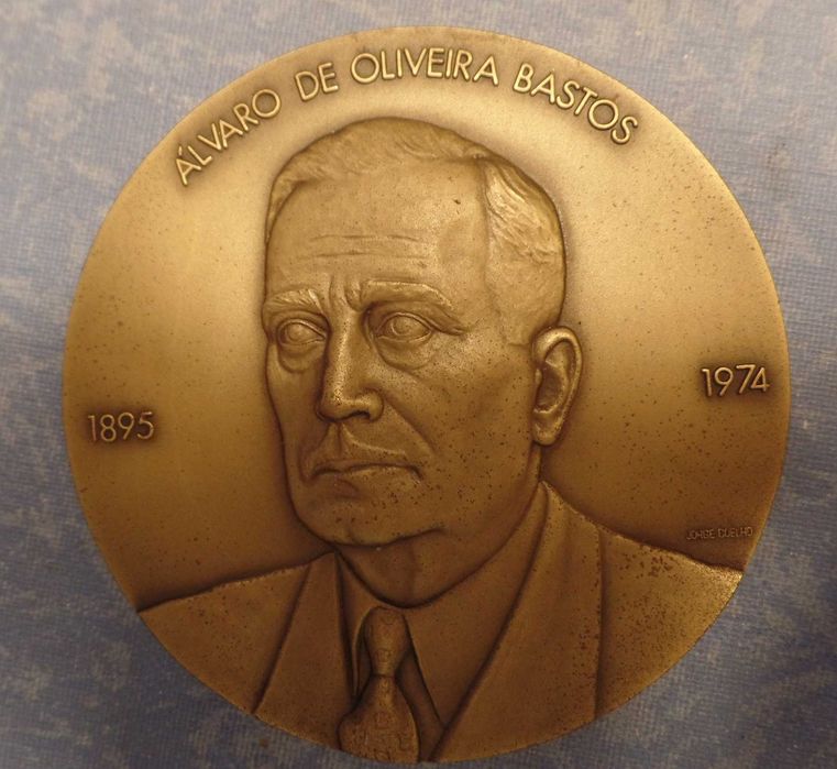 Medalha 75 anos Álvaro Oliveira Bastos (895)
