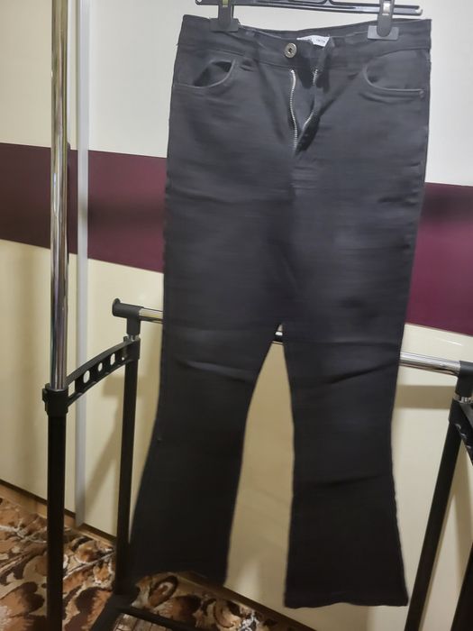 Spodnie Jeans czarne 158