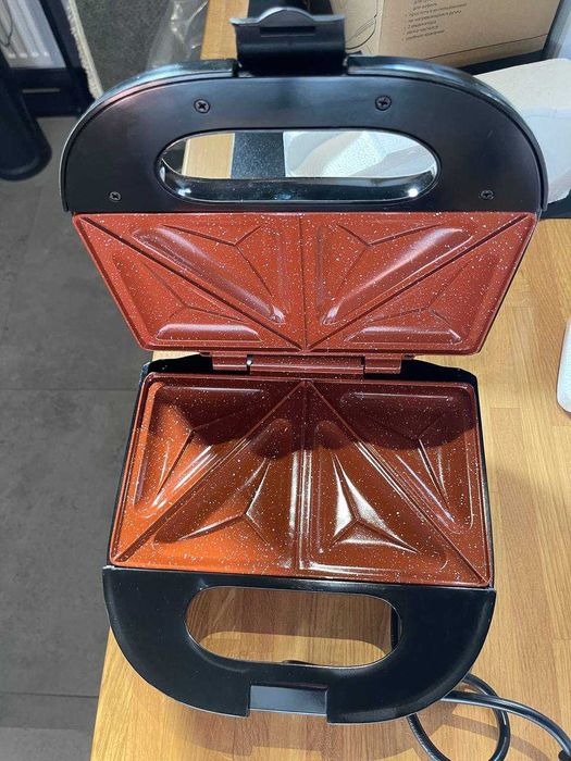 Opiekacz ceramiczny sandwicz ETIKA ET22/ST 1150W