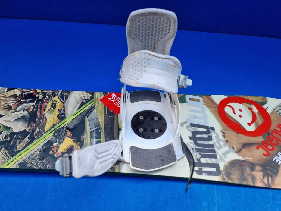 Deska snowboard Jeenyus Foursquare 150cm + wiązania Palmer Reactor