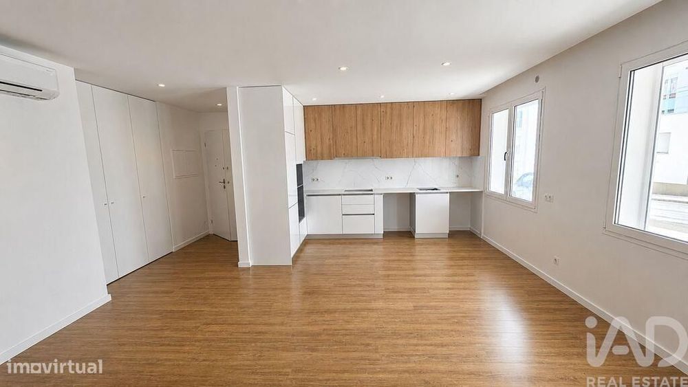 Apartamento T3 em Nazaré de 109,00 m2