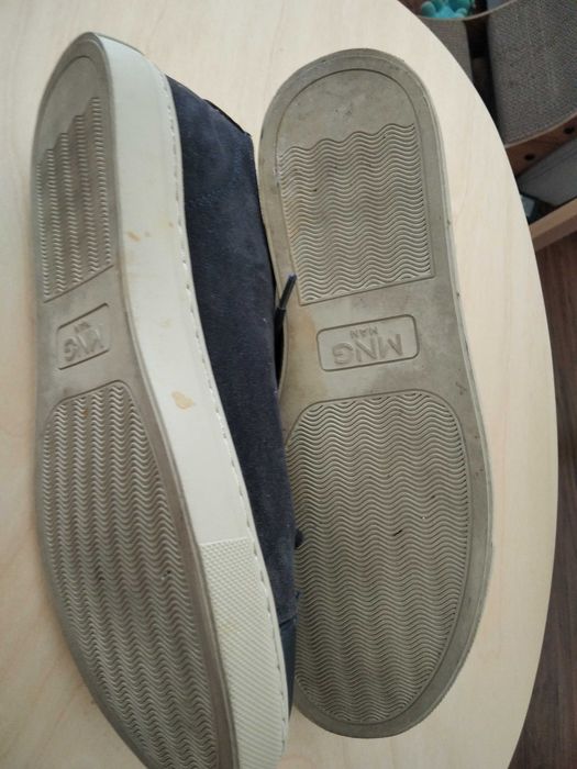 Sapatos com atacadores