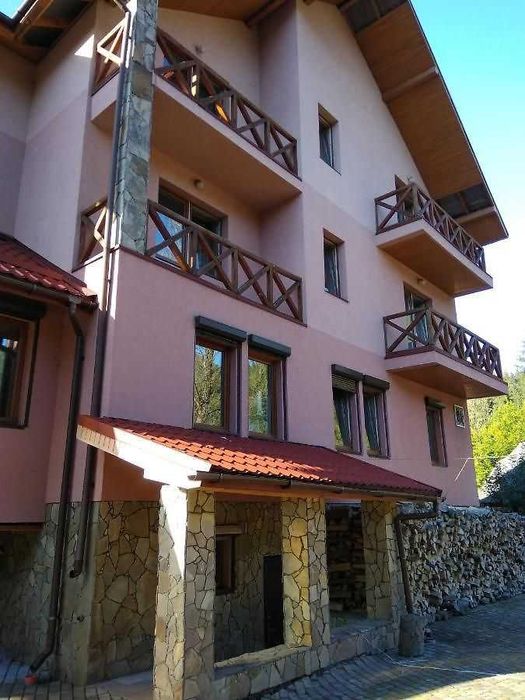 Терміновий продаж готелю з клієнтською базою. Татарів