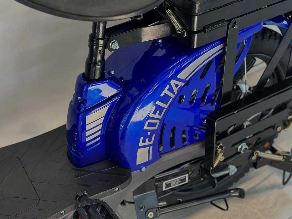 Сrosser DELTA Електро велосипед 800w20A Скутер 60v 2026 синий