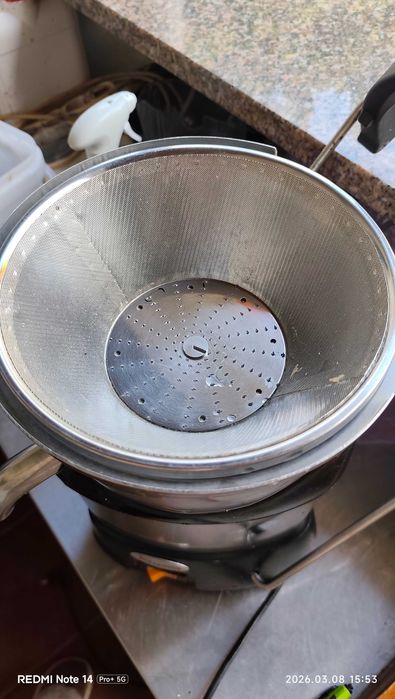 Centrifugadora industrial de sumos - para hotéis, bares, restaurantes,