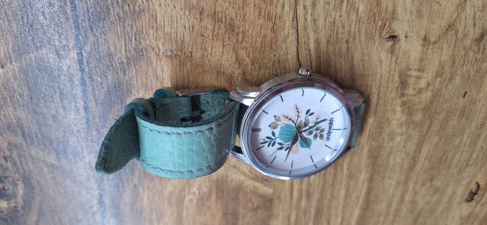 Часы женские andywatch