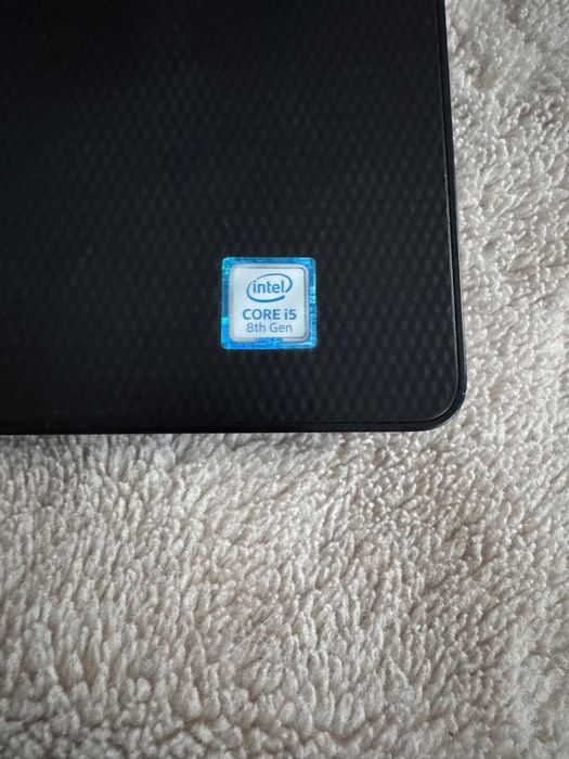 Laptop Dell Inspiron 15 3000