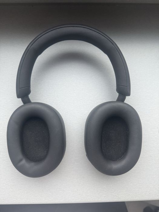 Повнорозмірні Sony WH-1000XM5