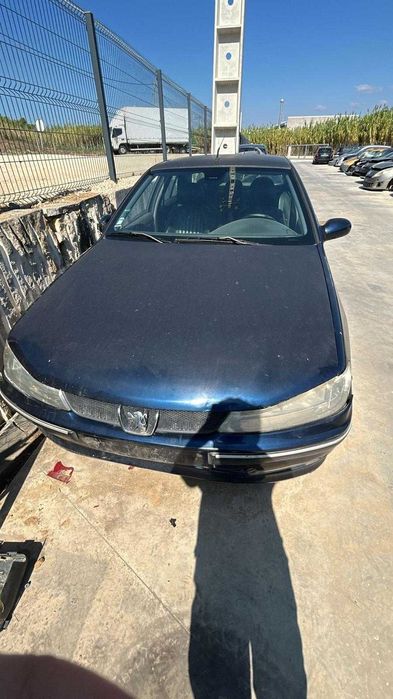 Peugeout 406 ano  2001 carro e carinha para Peças