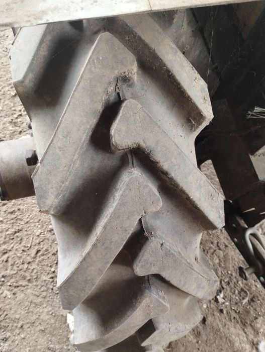 Саморобний трактор колісний