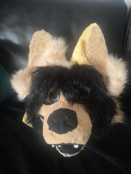 Fursuit, Maska furry