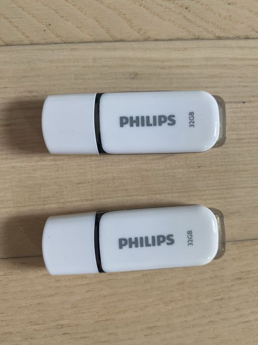 Pendrive Philips bialy 32 giga