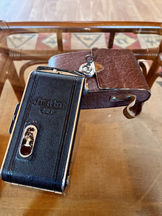 Antiga maquina fotografica de fole kodak