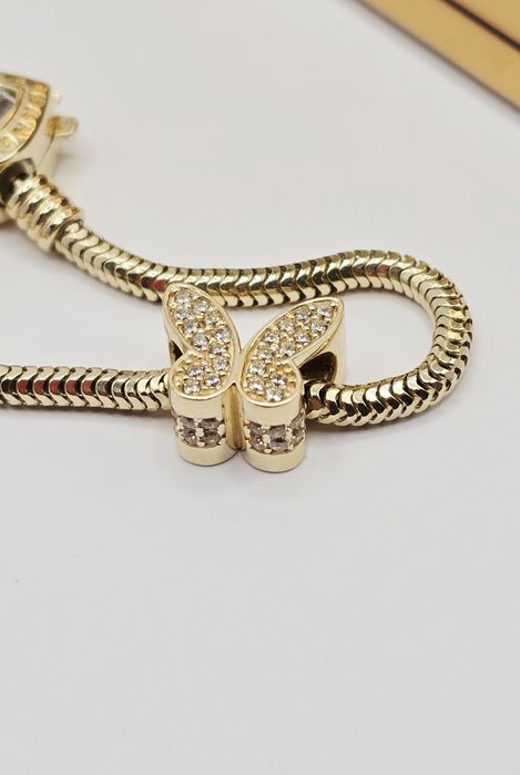 Złoty charms motyl biała cyrkonia próba 585 14k