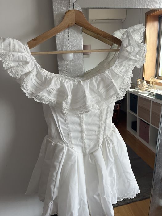 Vestido branco com renda