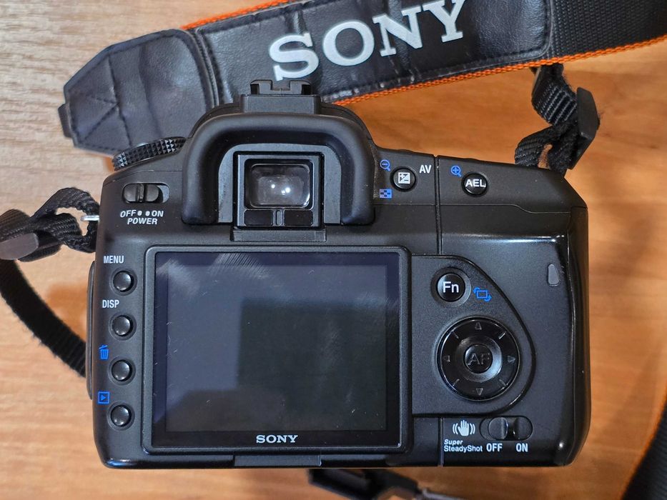 Lustrzanka aparat Sony A200