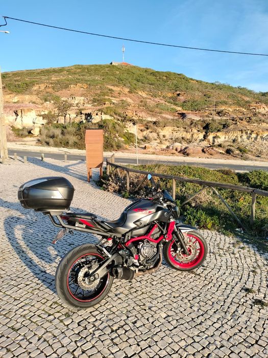 Yamaha MT-07 Moto Cage 2015 - Deslimitada + Extras + Top Case SHAD + Revisão Recente