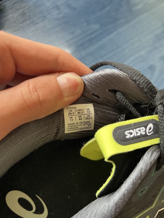 Оригінал! Чоловічі бігові кросівки Asics Gel-Kayano 32