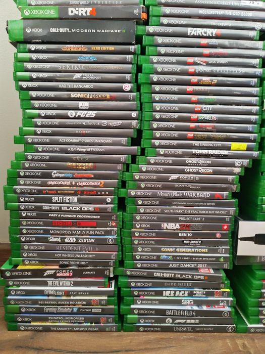 Gry Xbox one series Minecraft GTA Lego Rdr Cod Wiedźmin mafia  bf