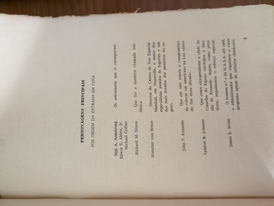 Chegámos à Lua! de John Noble Wilford