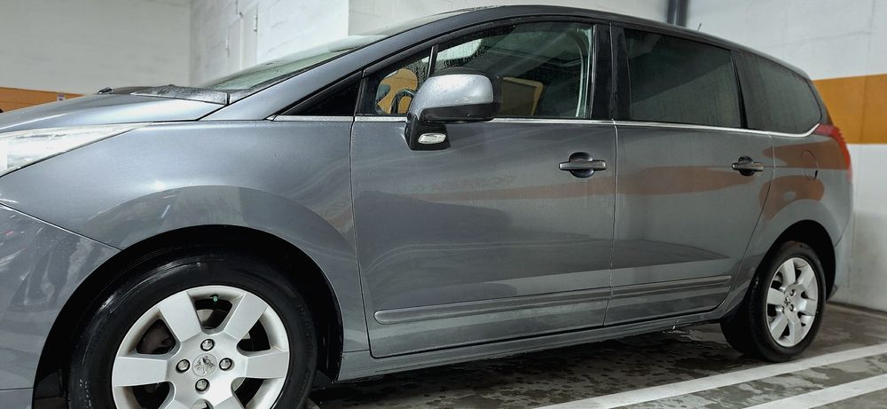 Peugeot 5008 1.6 Gasolina 2011 – Full Extras