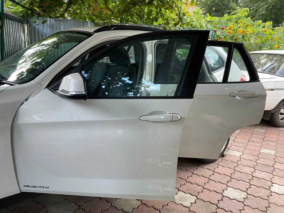 Двері БМВ Х1 Е84 Дверь Белая BMW X1 E84 Двері Е84 Четверть БМВ Е84 LCI