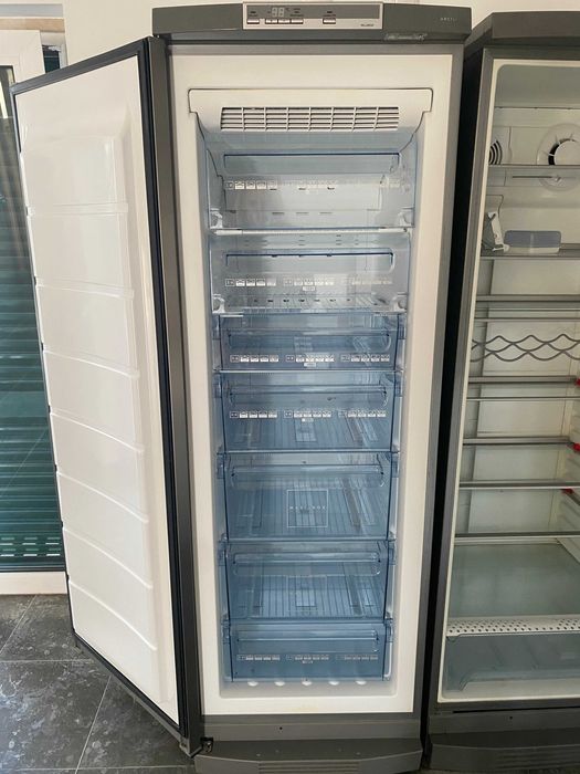 Vendo frigorifico Americano AEG