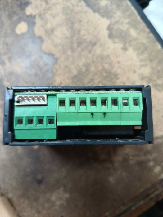 Термоконтролер Eliwell ID Plus 974