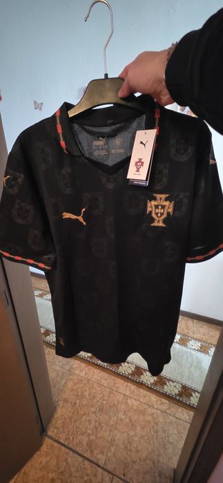Camisola de Portugal Preta