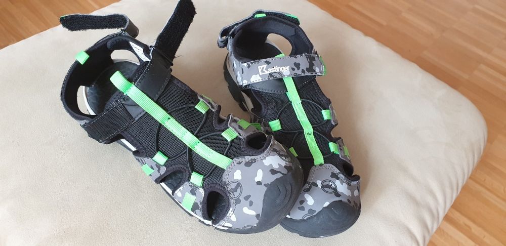 Сандалі  Літнє взуття   Розмір 40