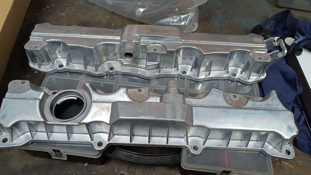 Tampas motor NFU citroen c2 em alumínio