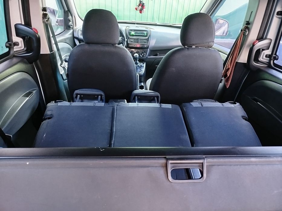 Продаж автомобіль Fiat Doblo Panorama