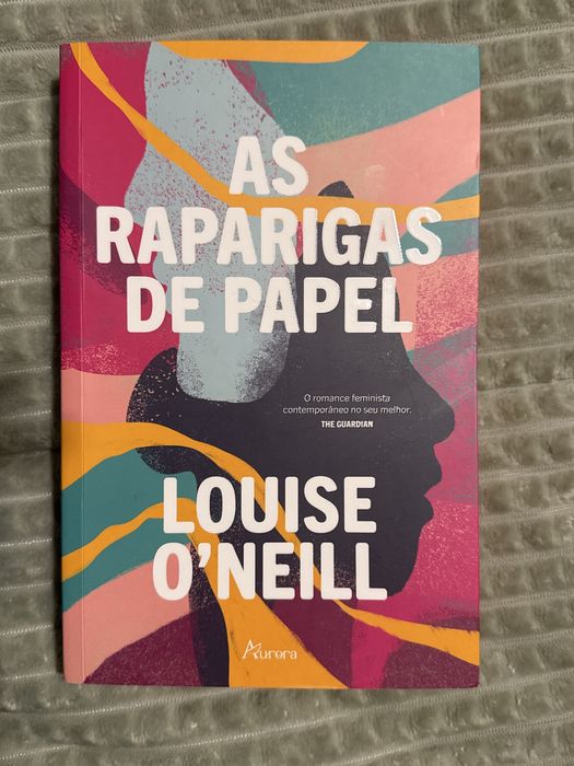 As Raparigas de Papel de Louise O'Neill